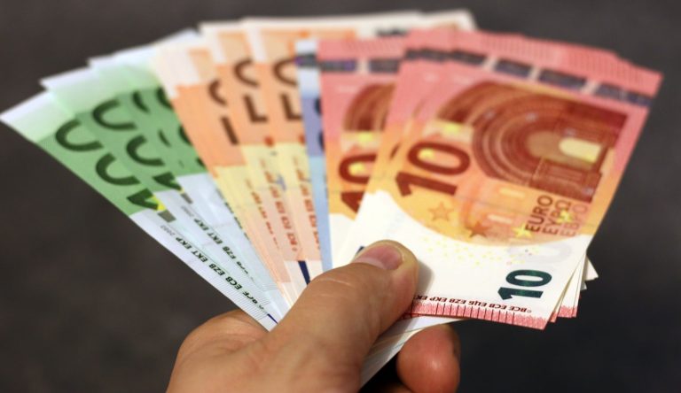 Nationalbanken køber kroner for første gang i tre år: Kan betyde renteændring
